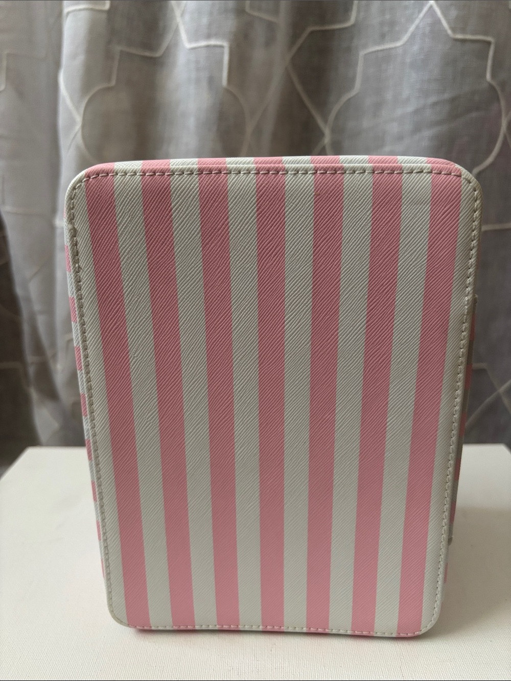 New Victoria's Secret Pink and White Striped Cosmetic Zip Case - Picture 3 of 7